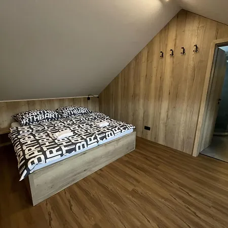 61 By Interhome