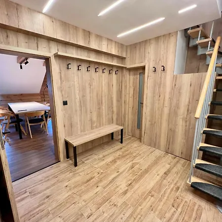 61 By Interhome Spindleruv Mlyn